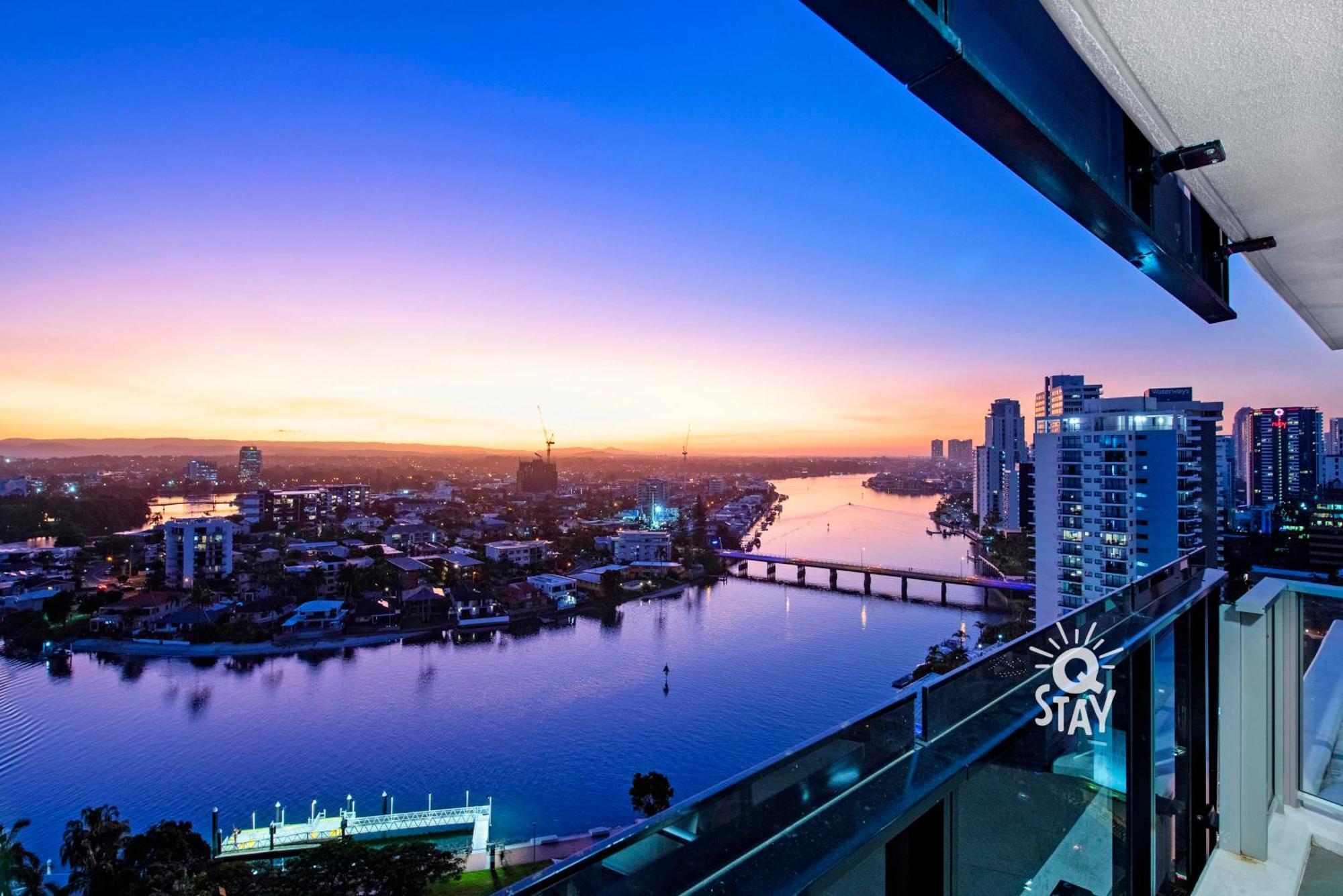 Circle On Cavill Surfers Paradise Mid Week Madness Deal - Q Stay 黄金海岸 外观 照片