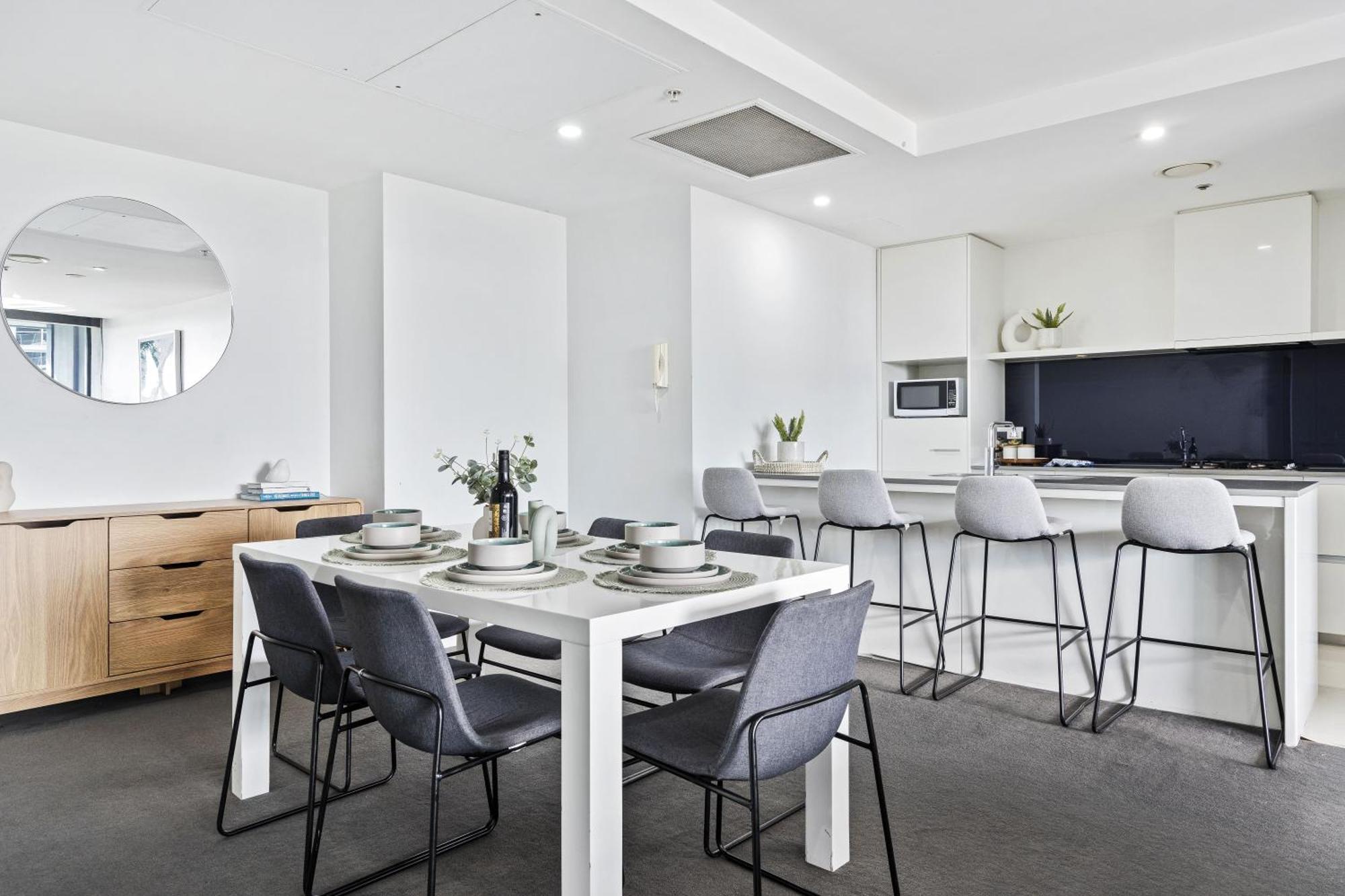 Circle On Cavill Surfers Paradise Mid Week Madness Deal - Q Stay 黄金海岸 外观 照片